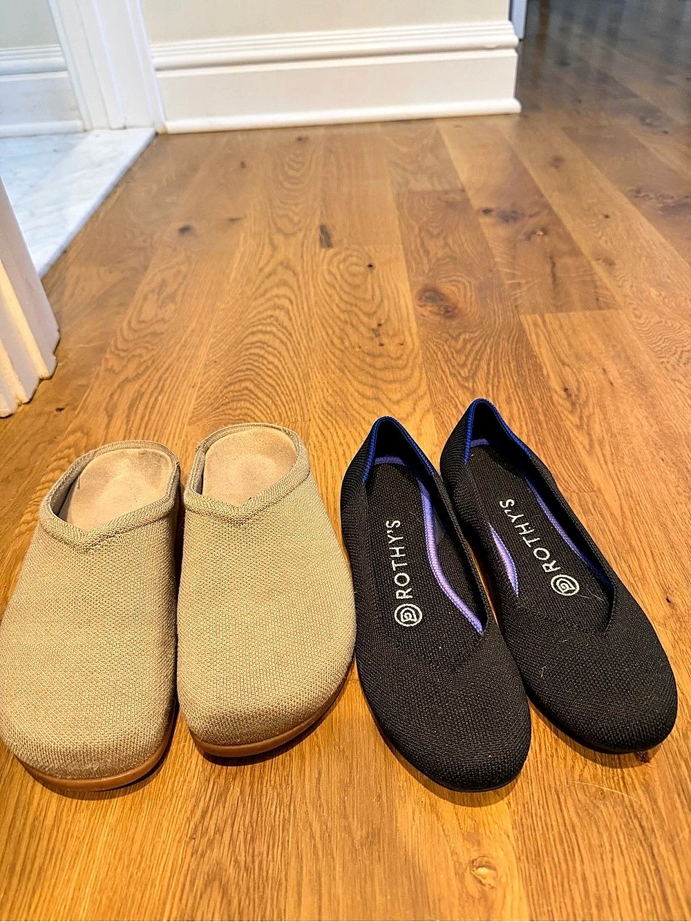 Rothy's tan clog US 5 & black flat size 5 1/2